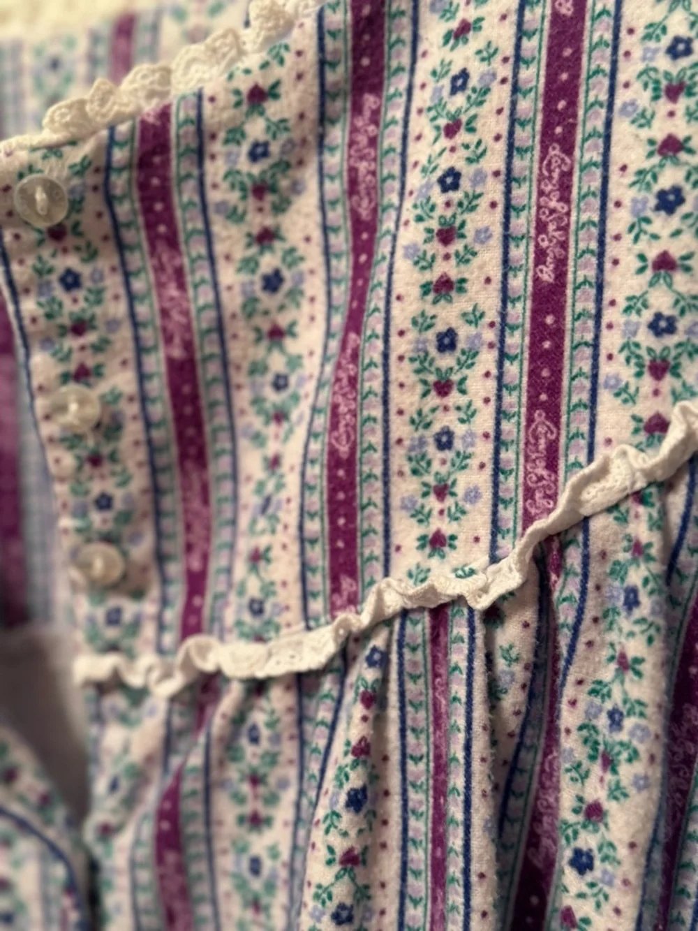 Lanz of Salzburg flannel nightgown, Size 2X?)
